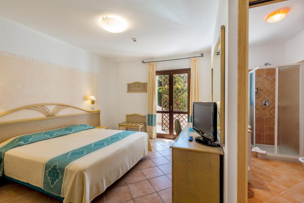 Hotel Mon Repos Baja Sardinia Exterior photo