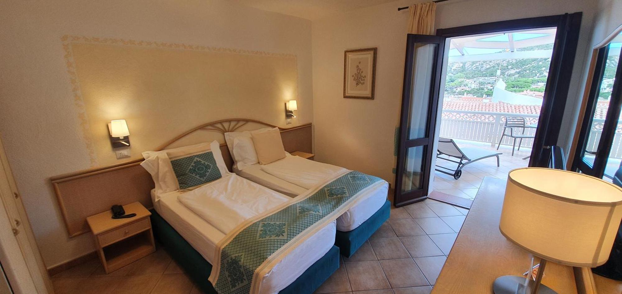 Hotel Mon Repos Baja Sardinia Exterior photo