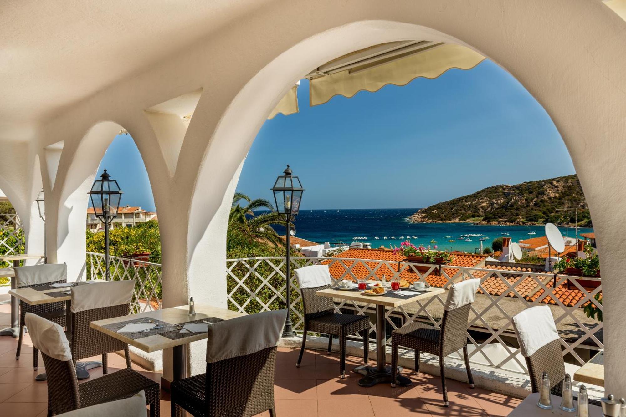 Hotel Mon Repos Baja Sardinia Exterior photo